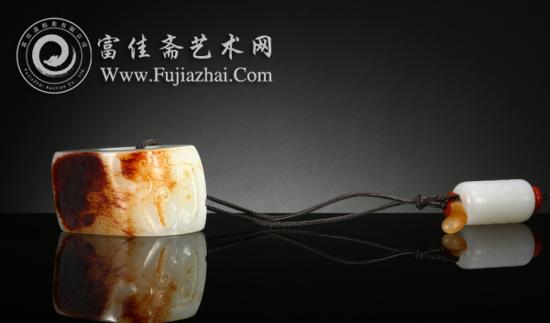 名稱：羊脂玉扳指 作者：瞿利軍